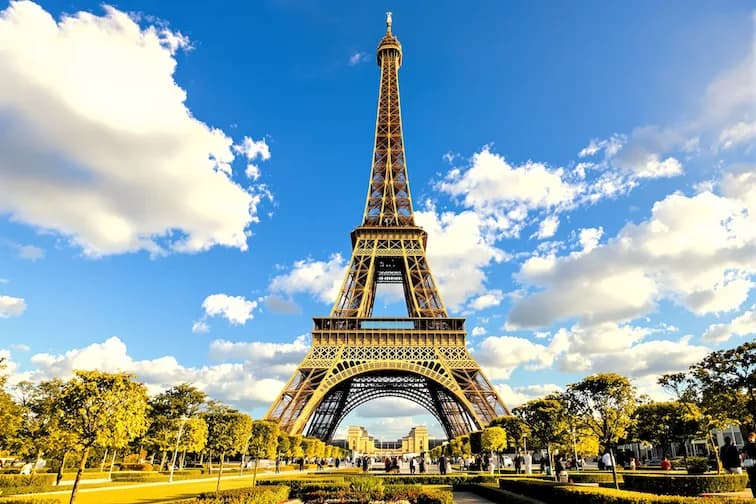 Click to zoom Cute 3D Building Original Example 11 - Before Nano Banana AI Transformation